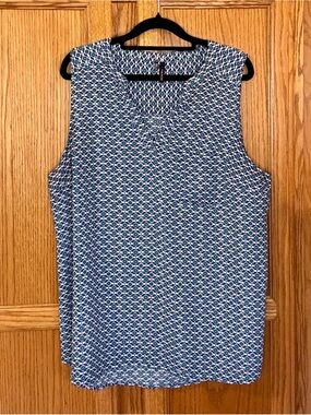 Maurices XL Sleeveless Geometric Print Tank Top Blue White Blouse